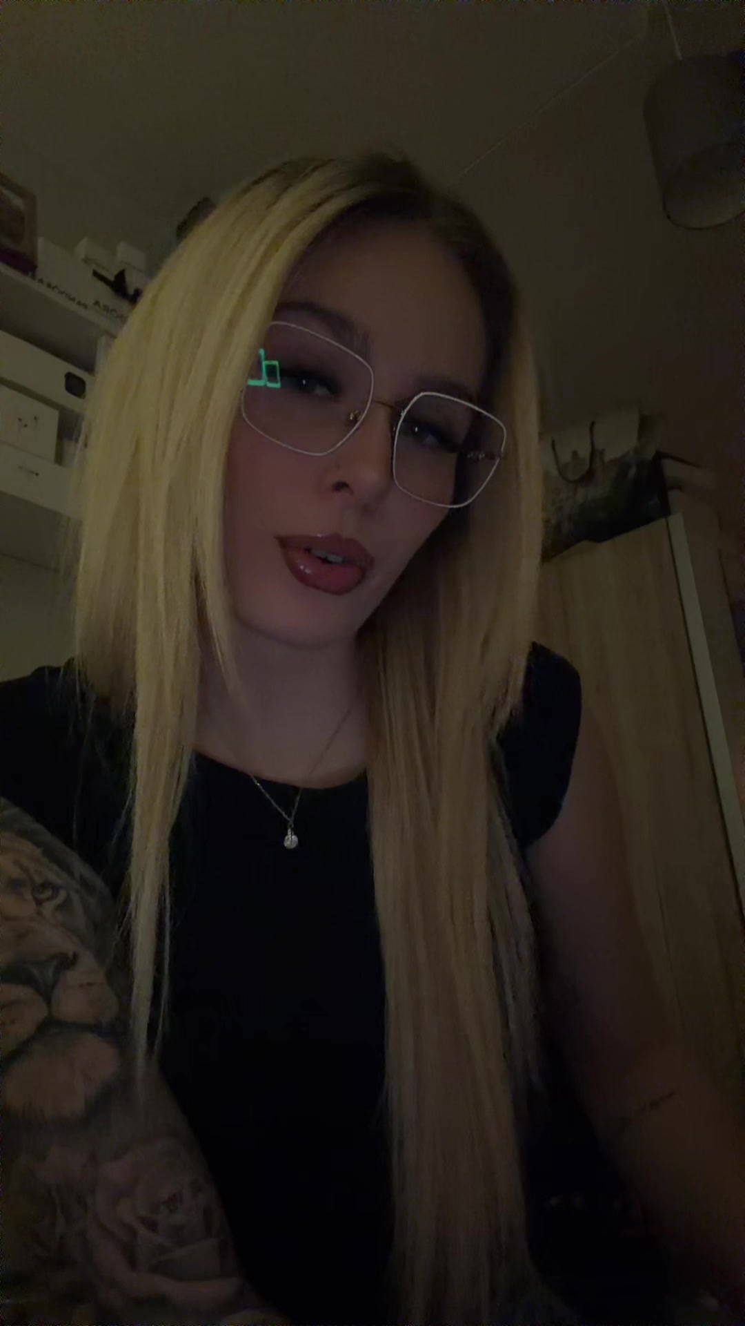 @dominikahh