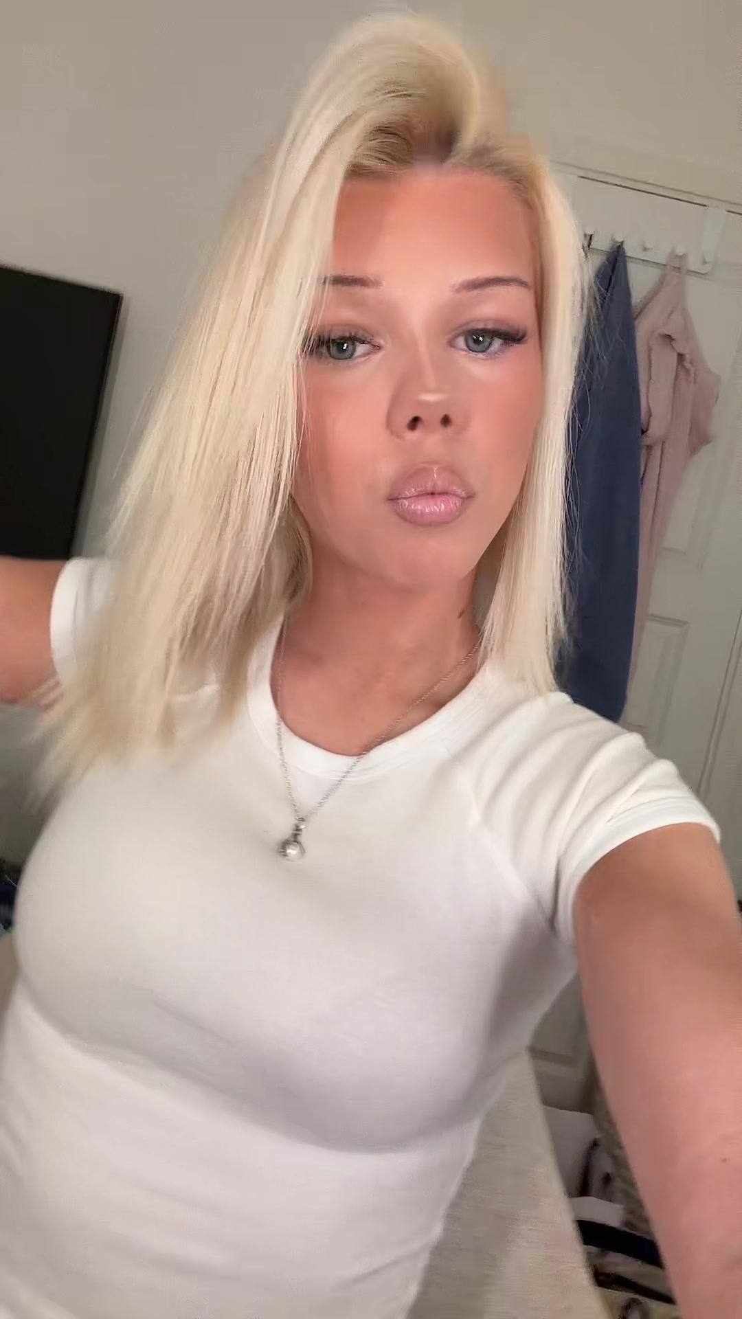 @🤍