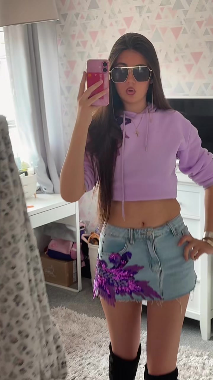 @𝐋𝐋🦢