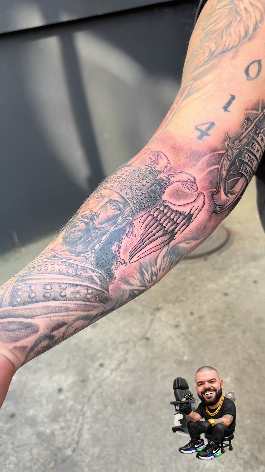 @* FIKULA • Tattoo Artist