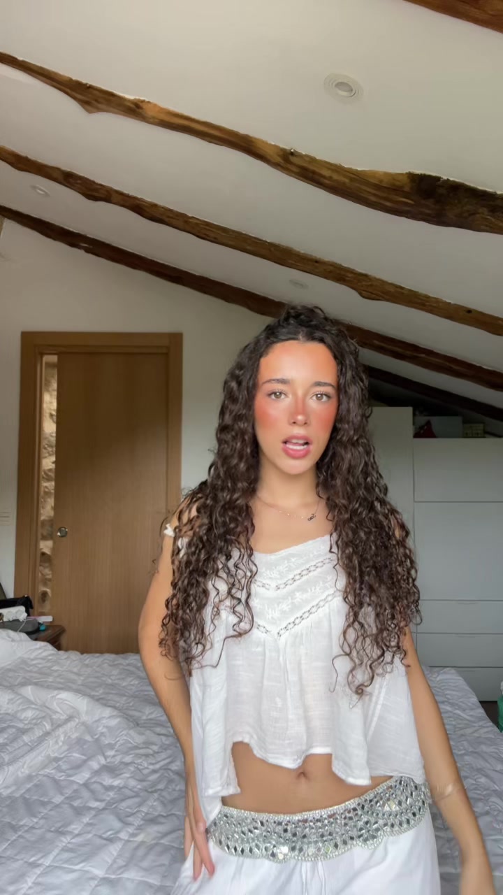 @chachipistachi__