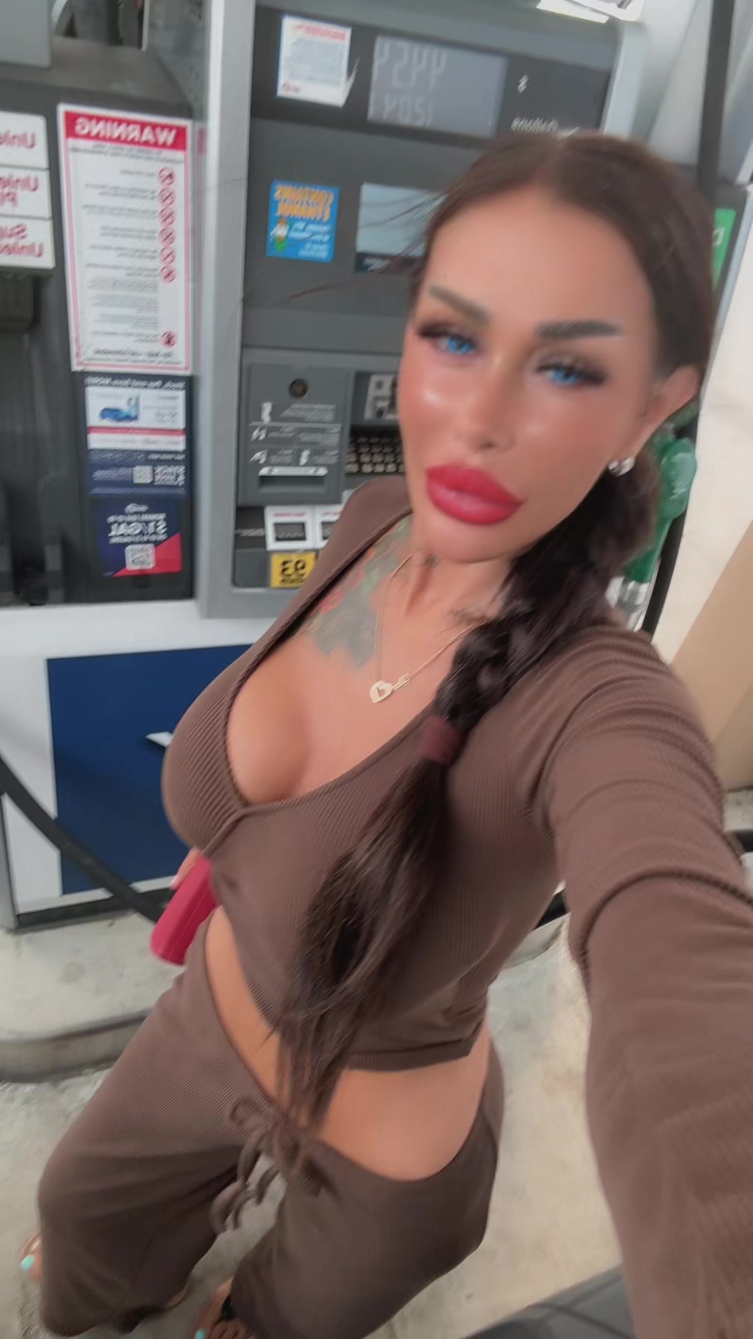 @LennaHorvath