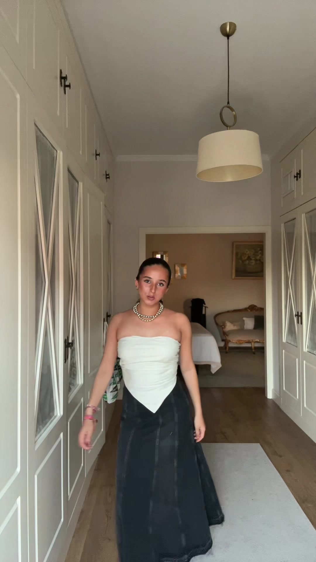 @carlotaa