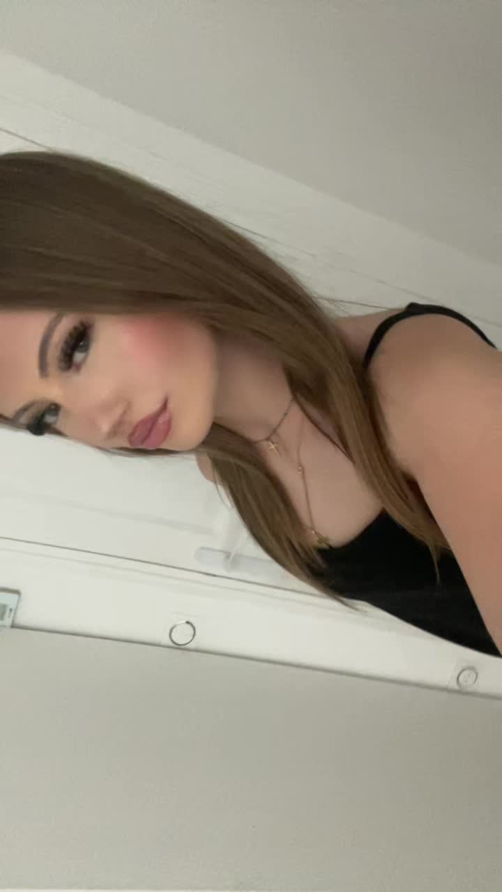 @𝘊𝘰𝘭𝘪𝘯𝘦