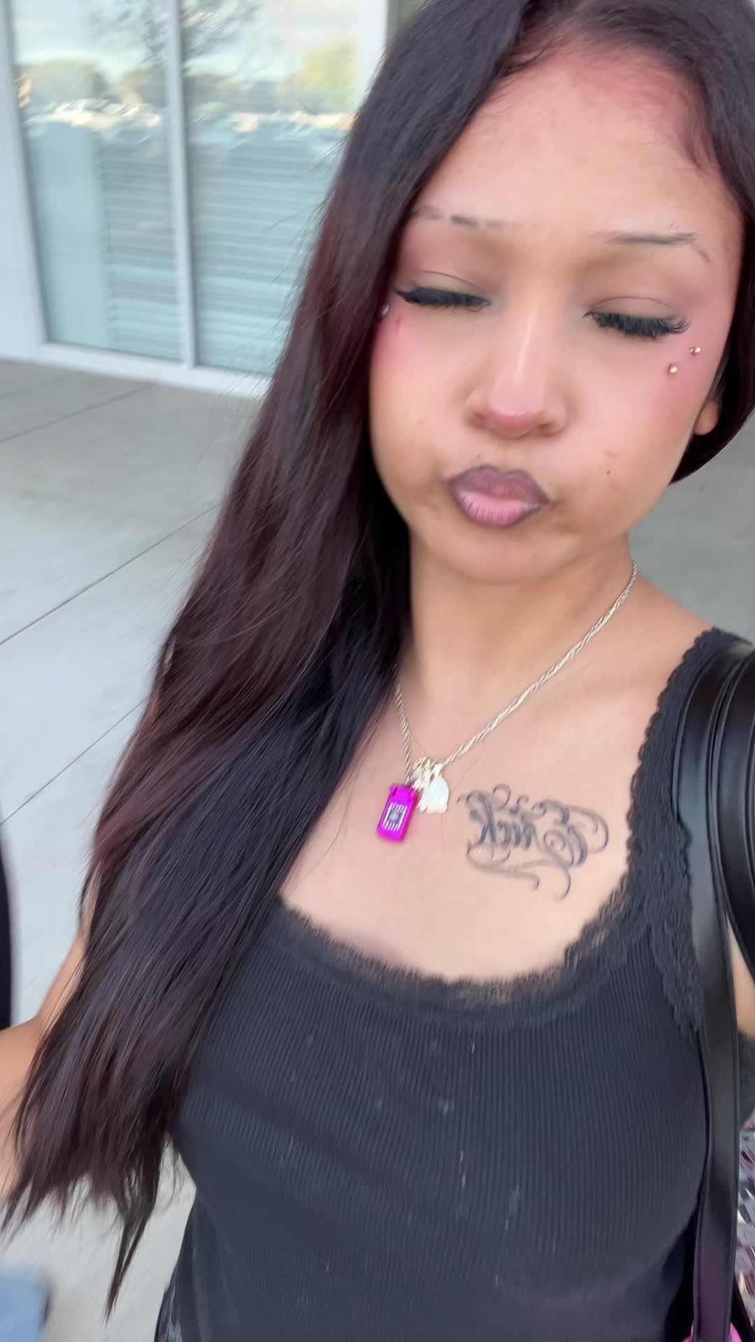 @𝕸𝖎𝖈𝖍𝖊𝖑𝖑𝖊