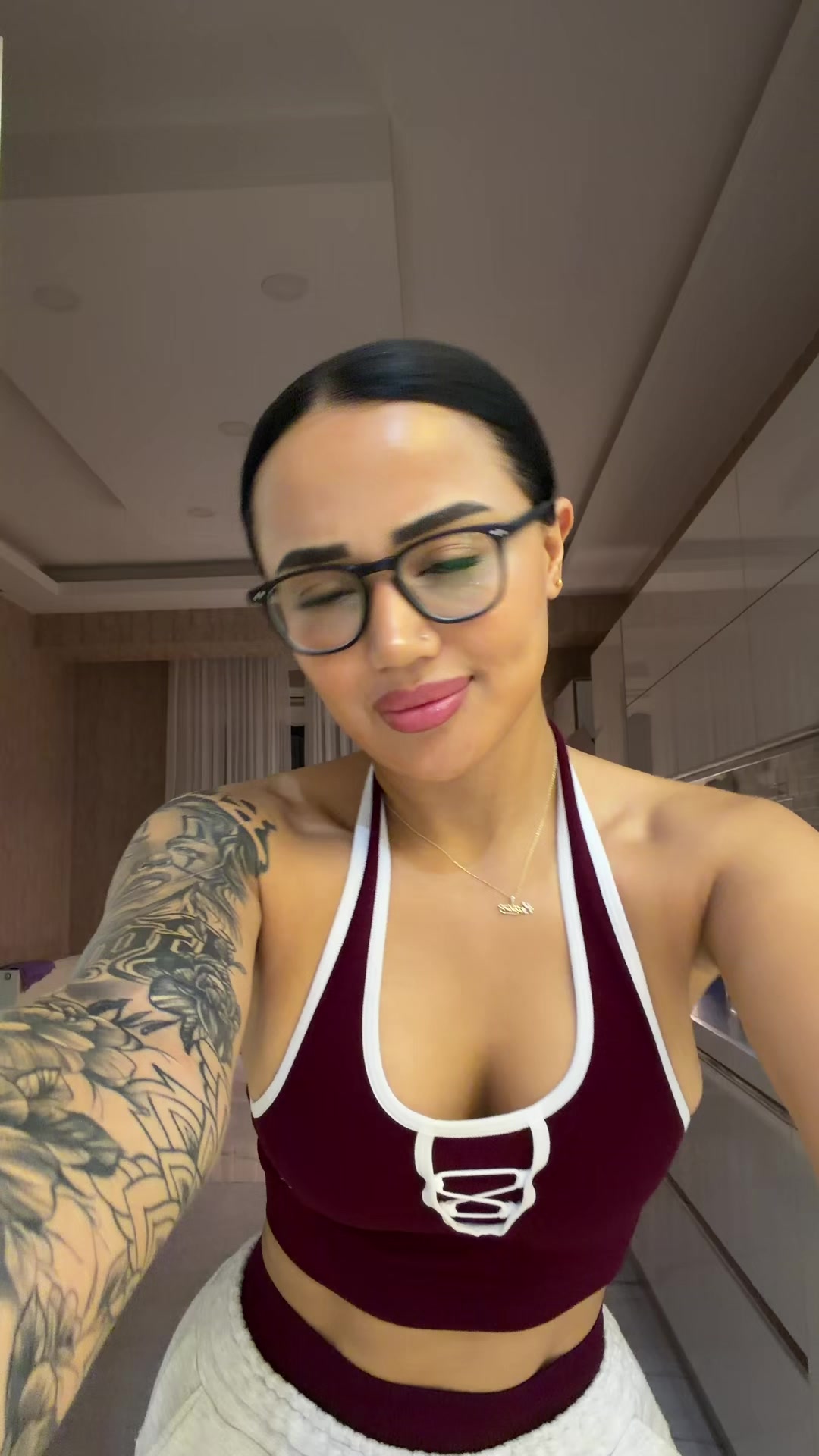 @melekazad