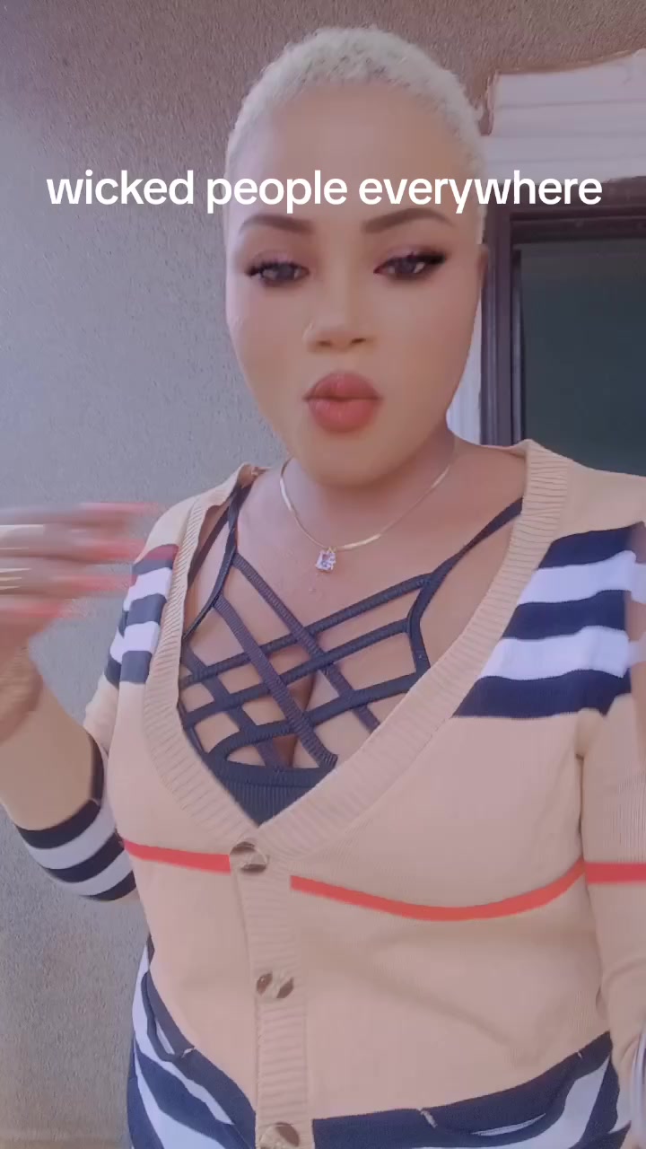 @official ~Evanschristia