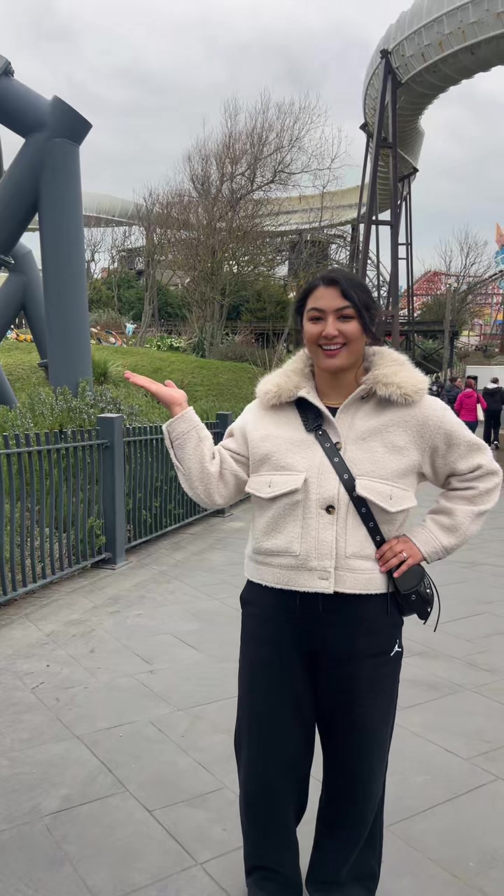 @swosty🇳🇵🇬🇧🕊️