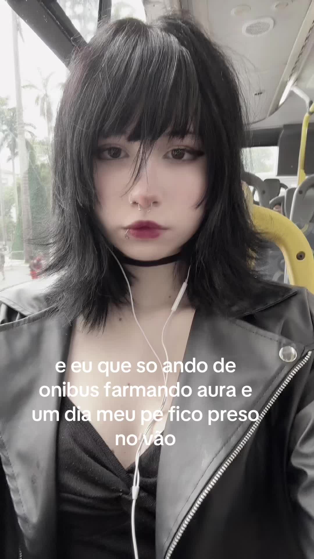 @bella⛧