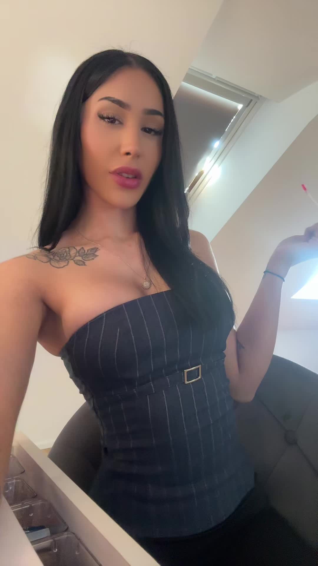 @Selinesra