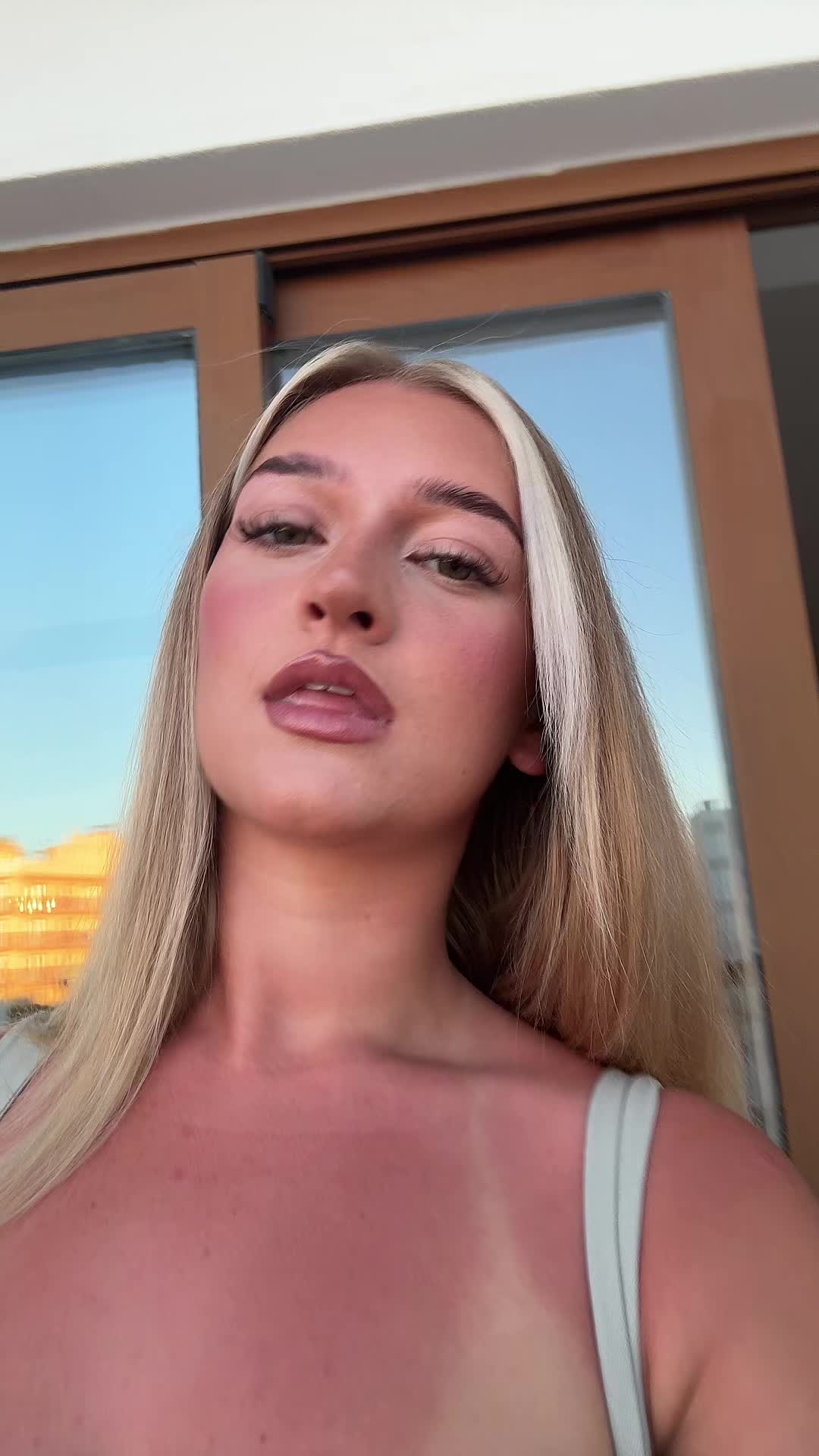 @erintheagent