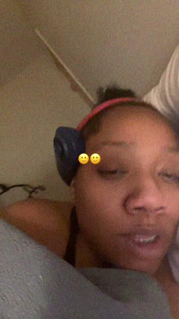 @Dee_nuggss