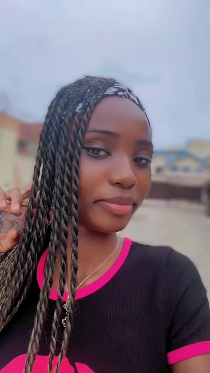 @Influencer In Lagos | ZAABS