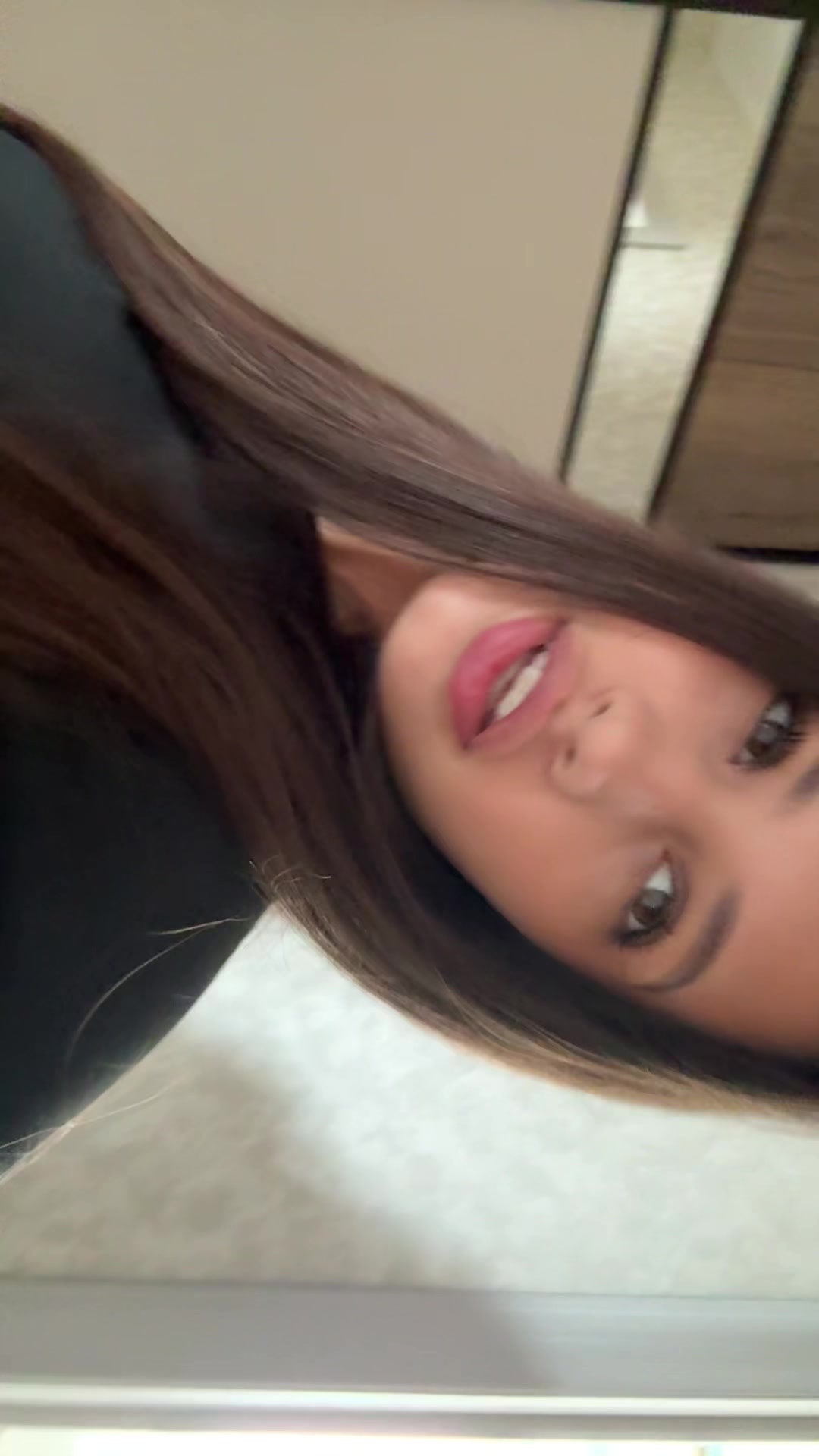 @VI