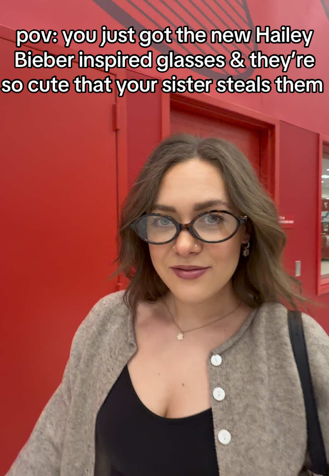 @LIVIA DEAN