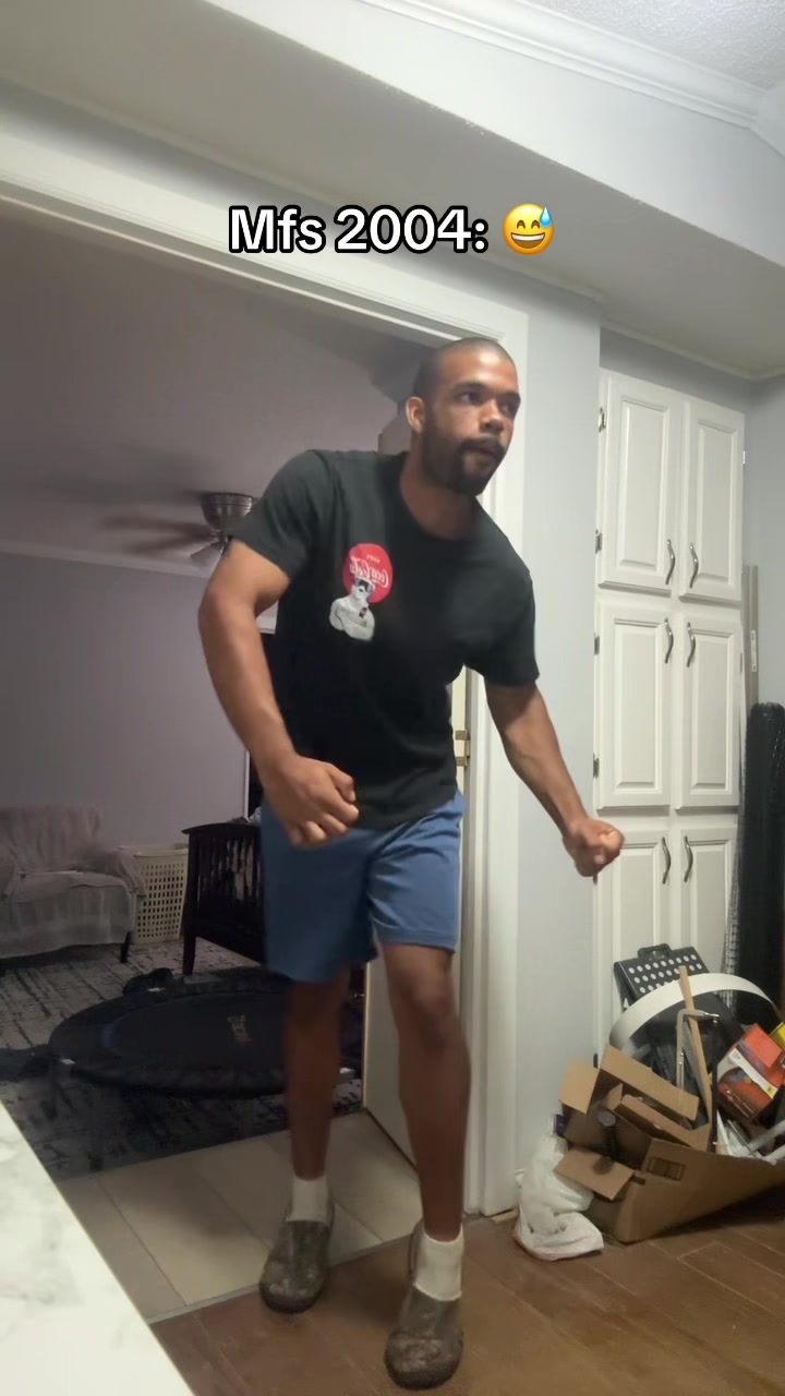 @Justin🦍