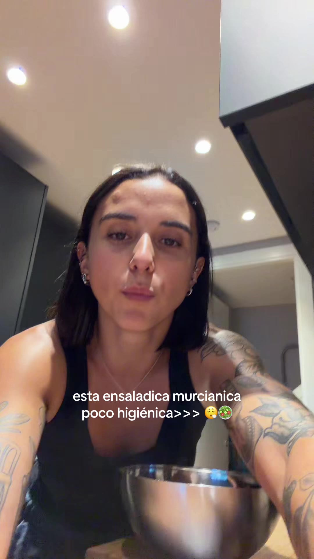 @María