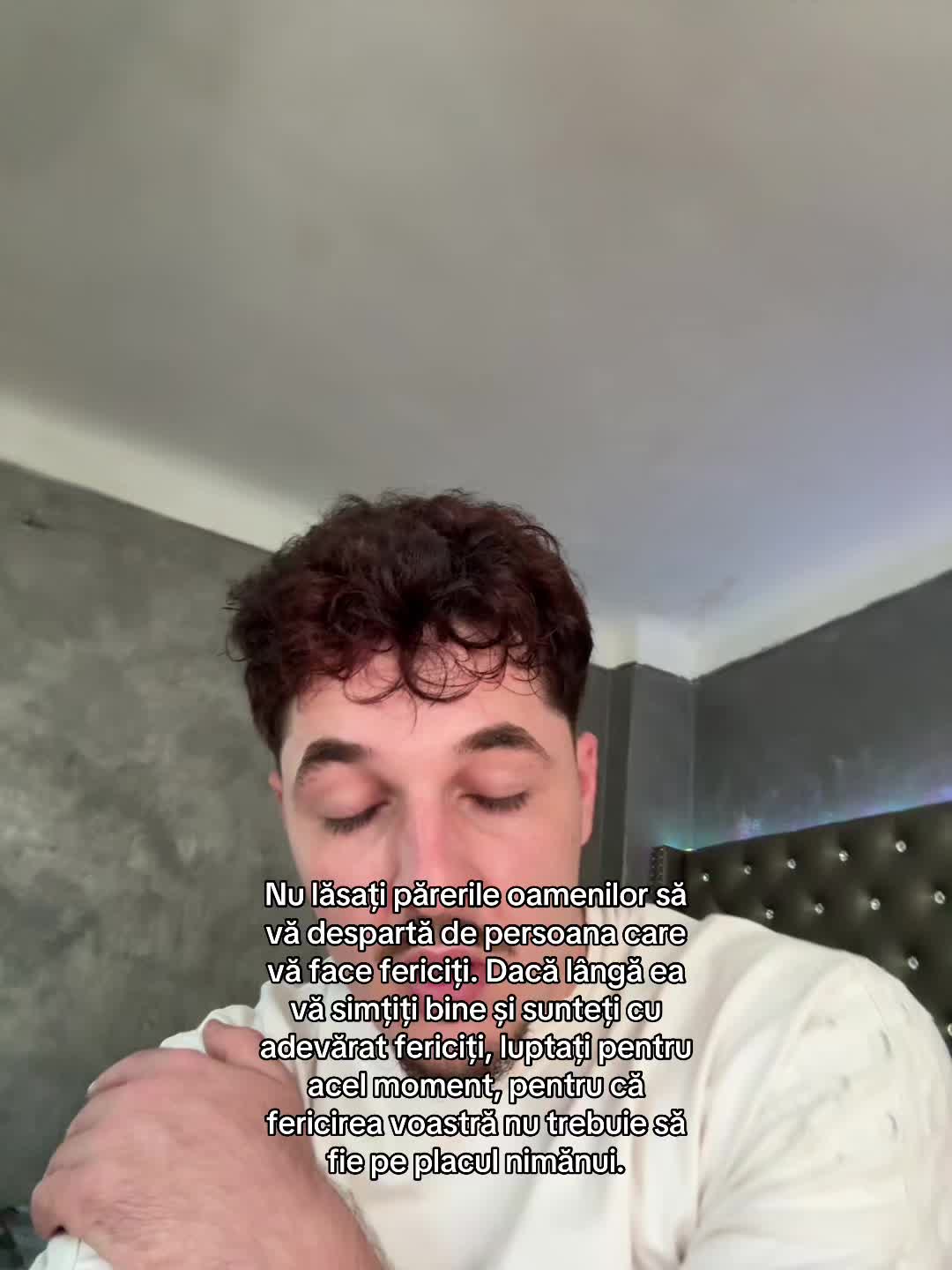 @Ascultă la papi🍭
