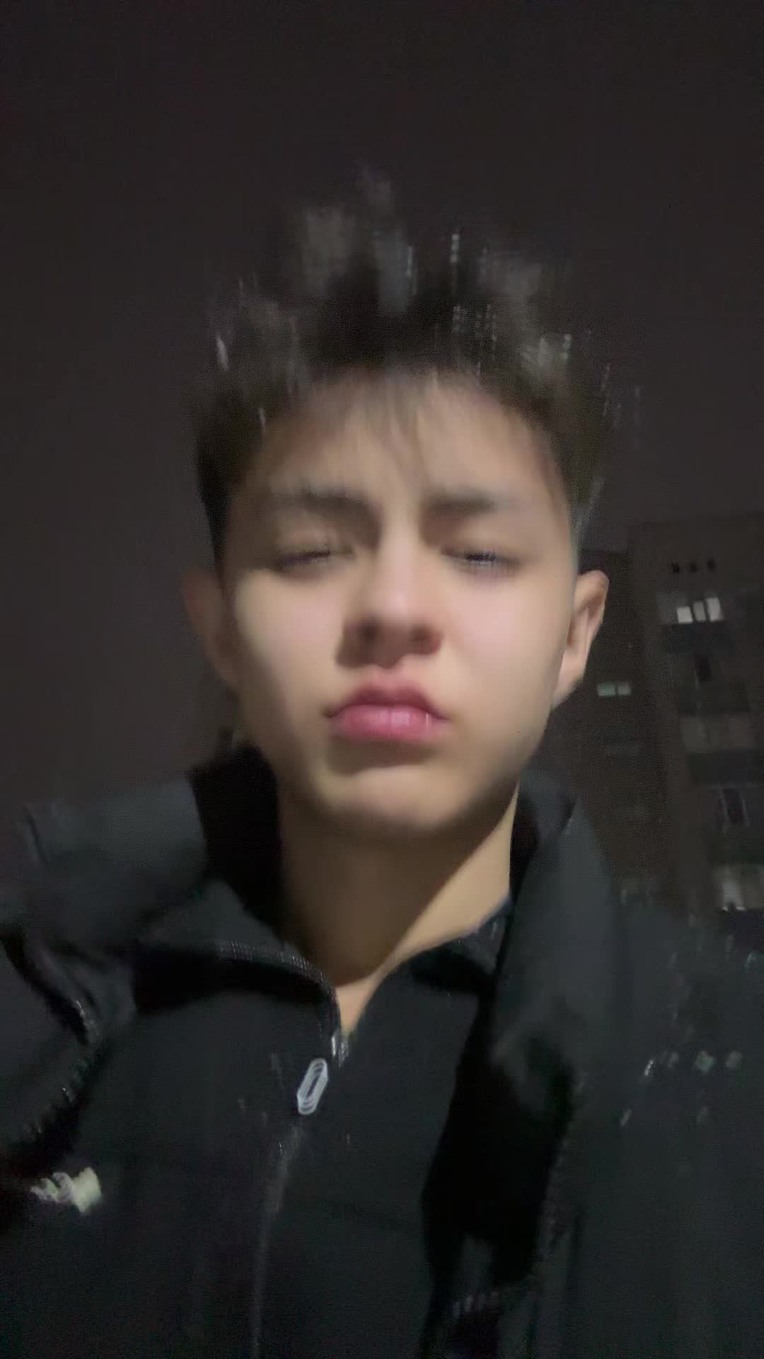 @Disa