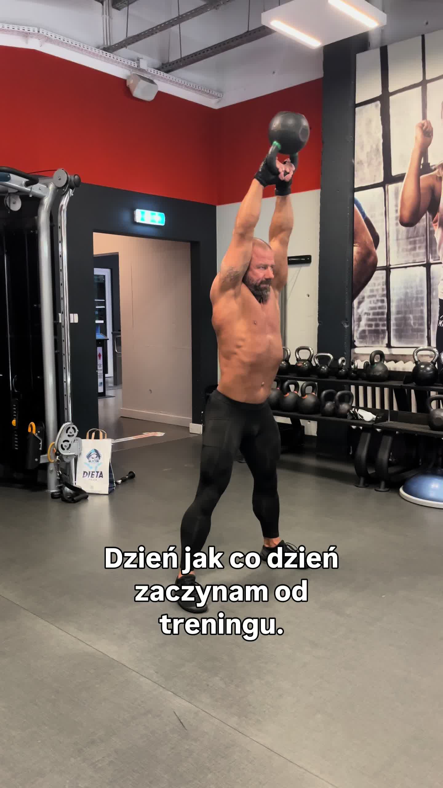 @Daniel Czaja