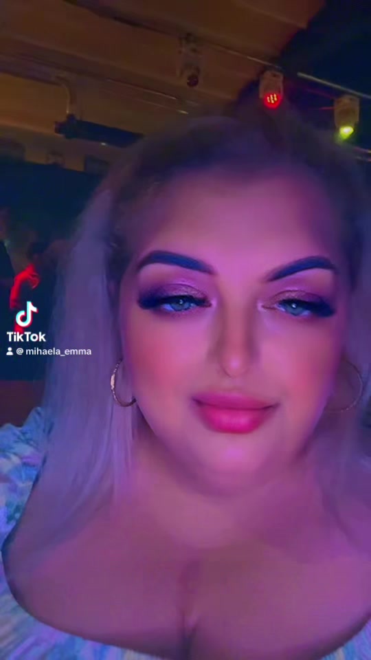 @💫🦋Maryposa🦋💫Mihaela.Emma🦋
