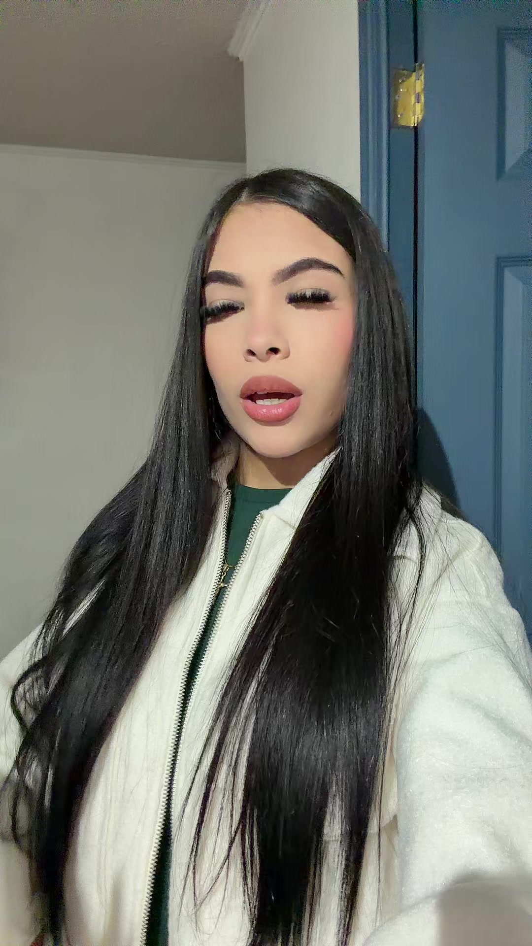 @isisss