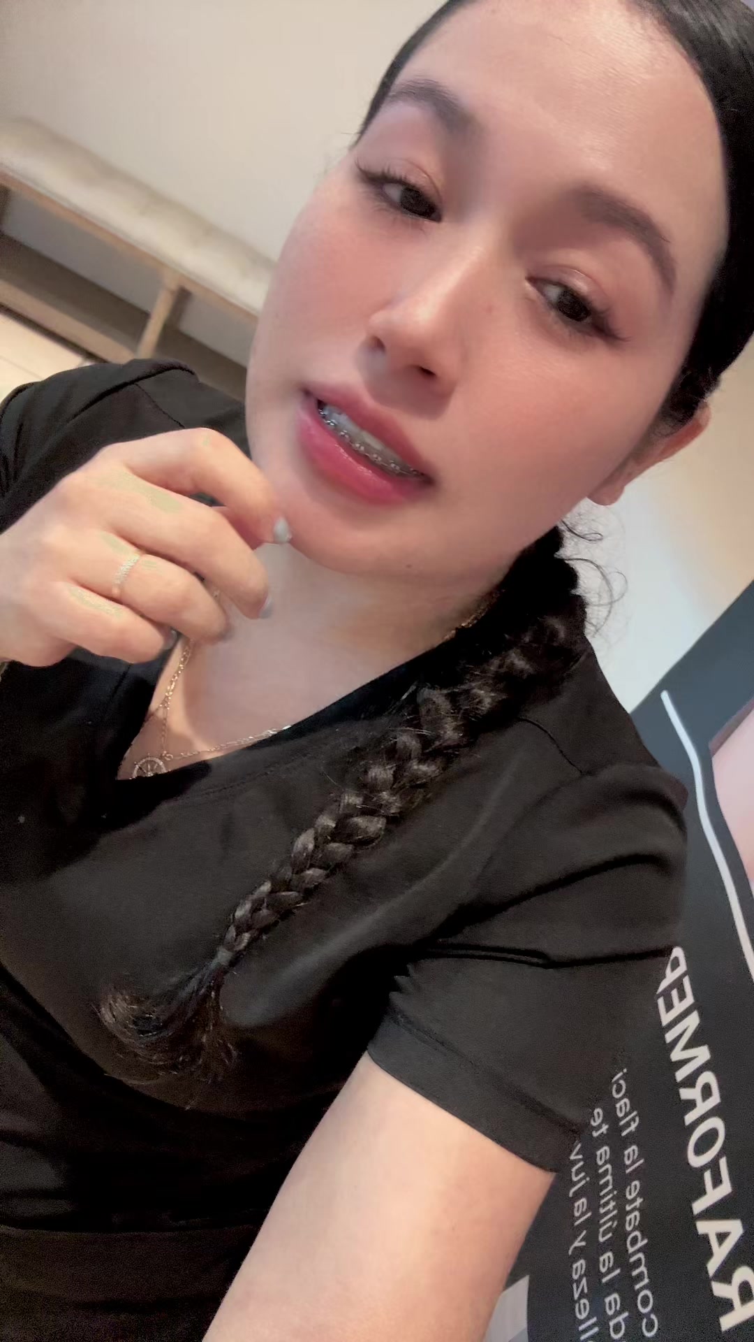 @Emma Montero