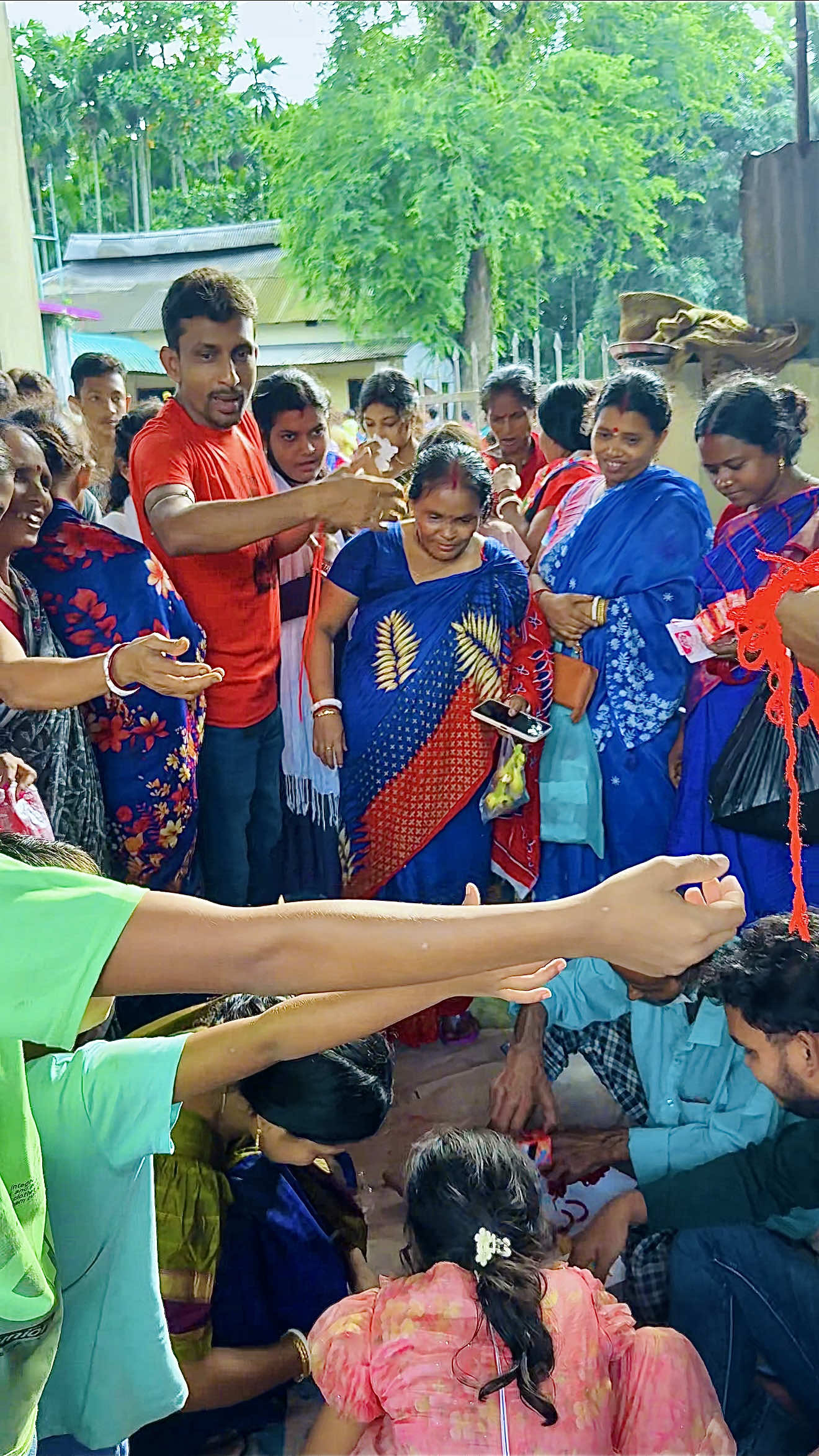 @মিঠু সরকার