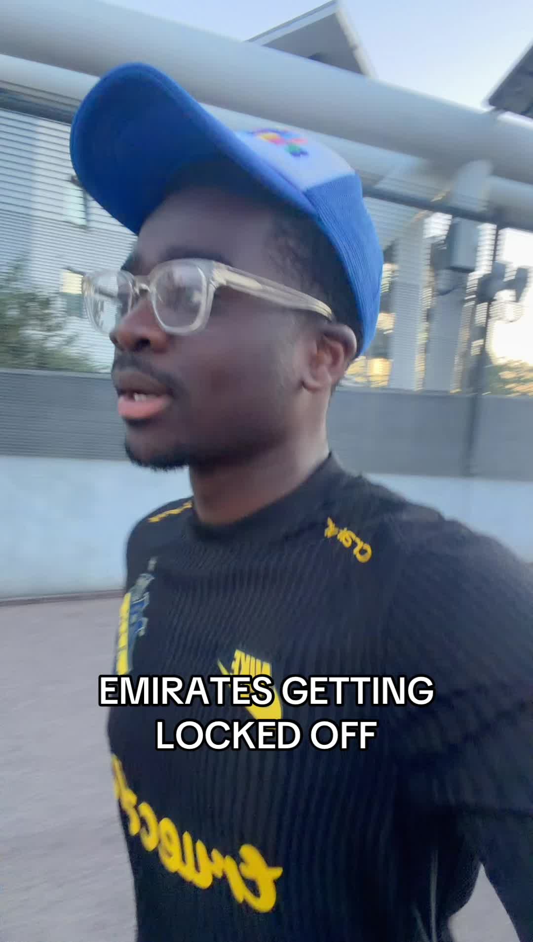 @2.ade