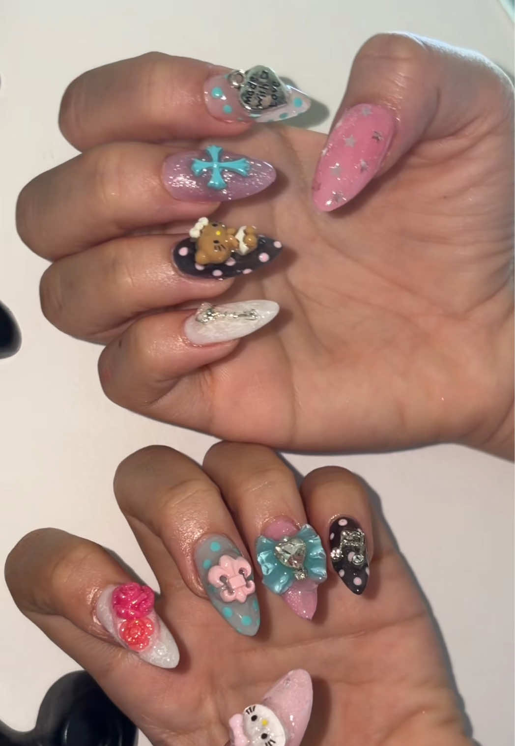 @starbabyworld