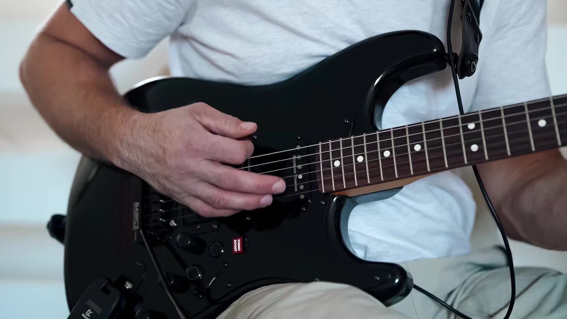 @Knight Rider Guitar Dude