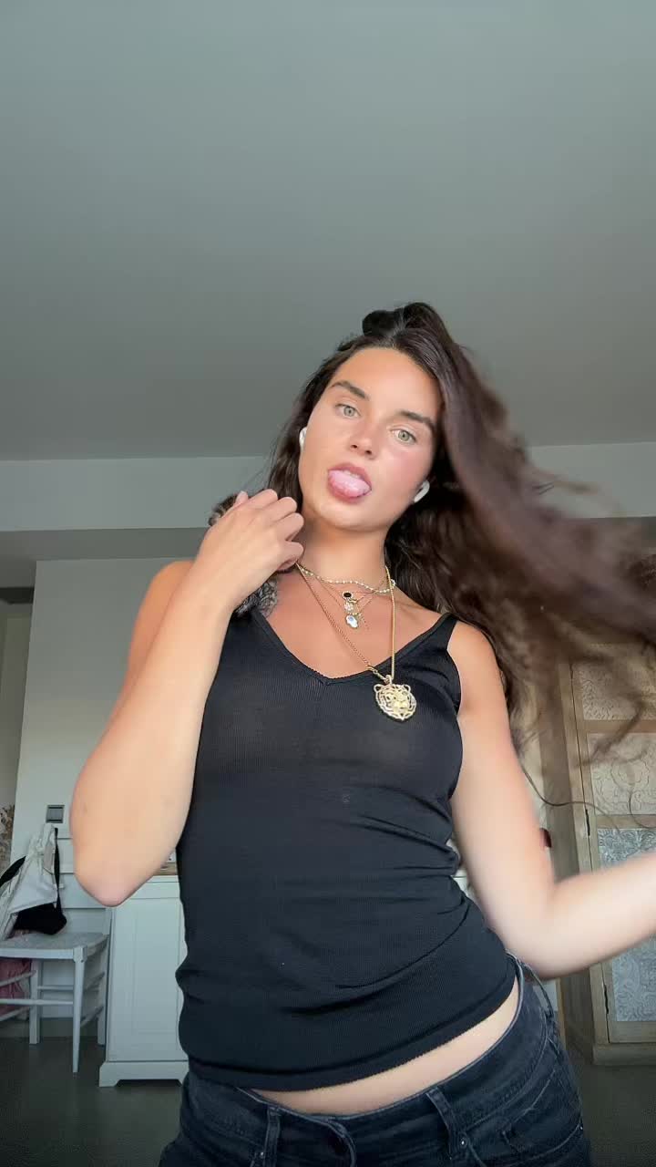 @abril
