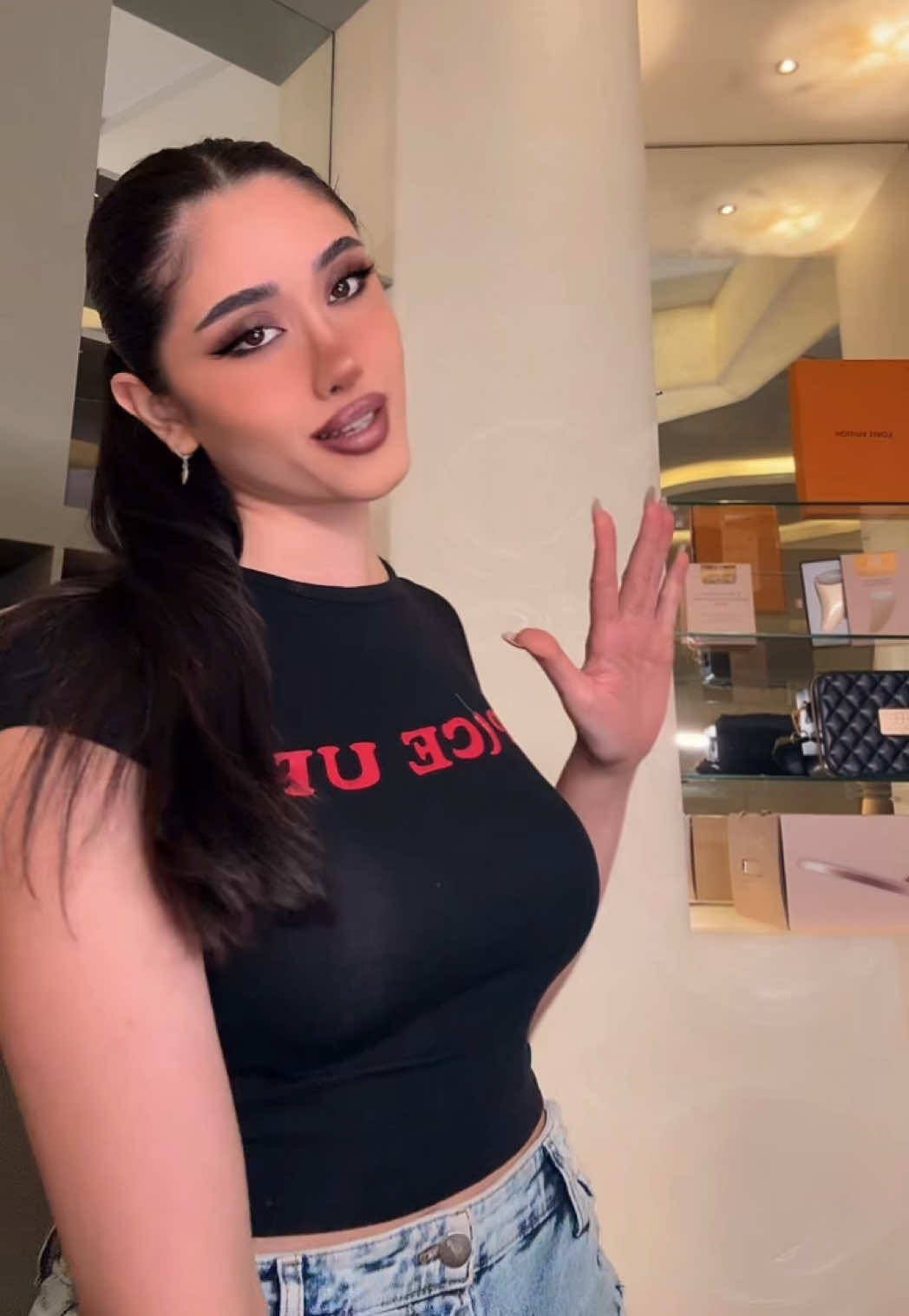 @Niayeshmalek