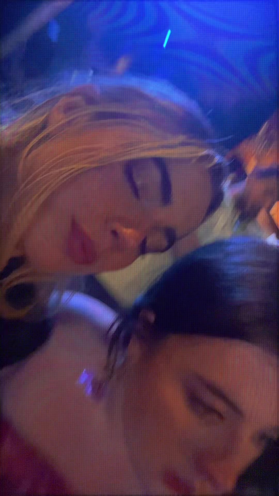 @Esti