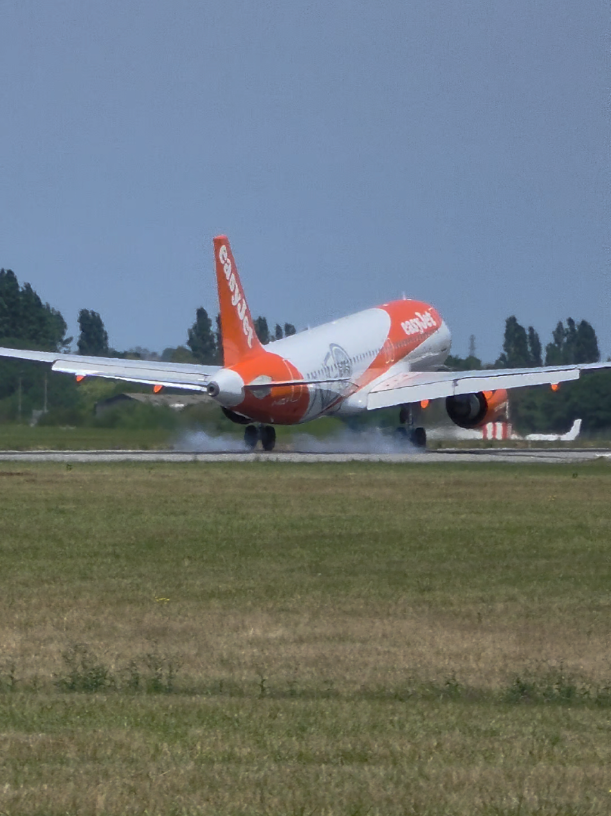 @MadMaddenAviation