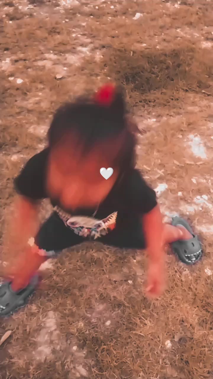 @Adri montero