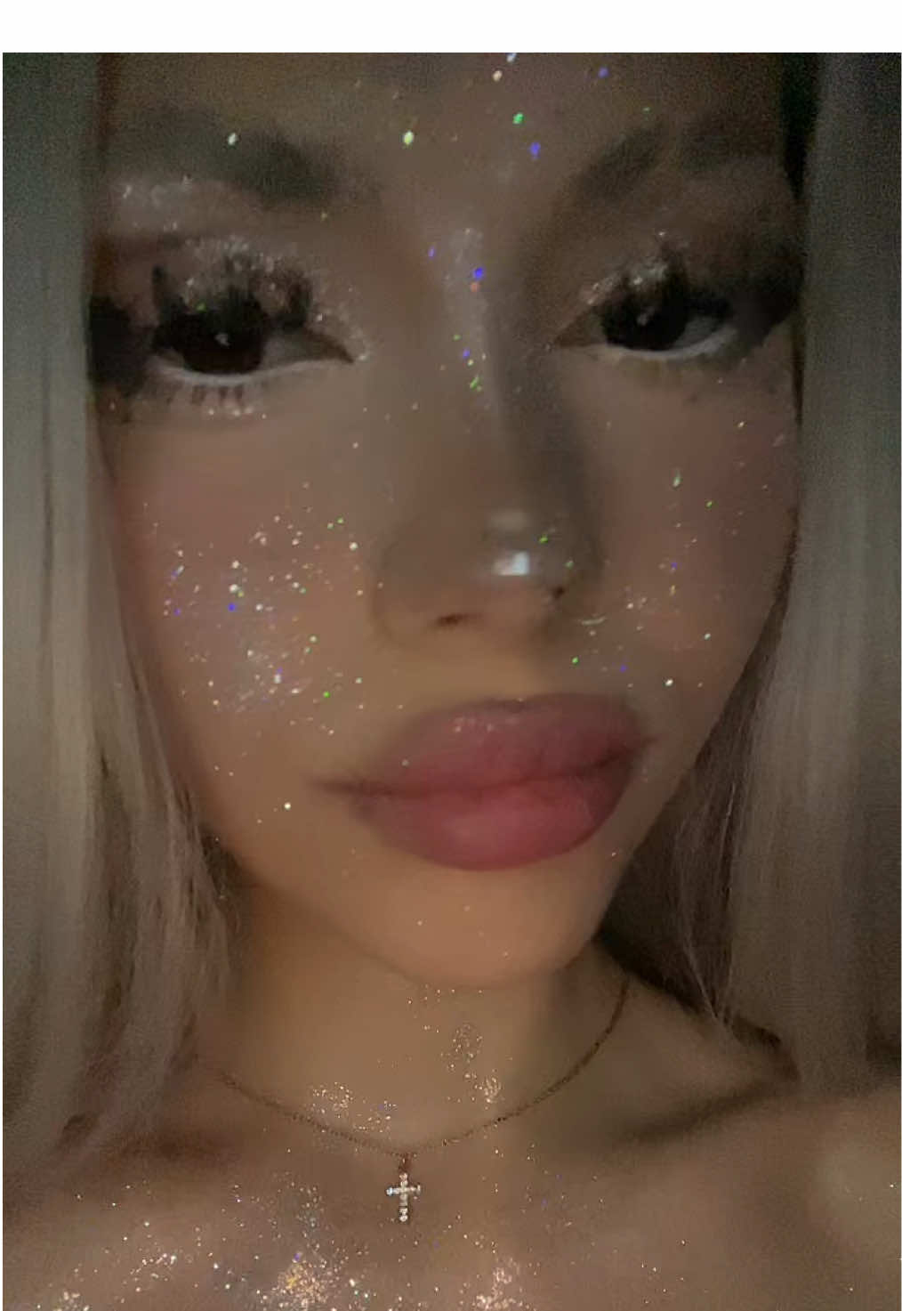 @pandoralora