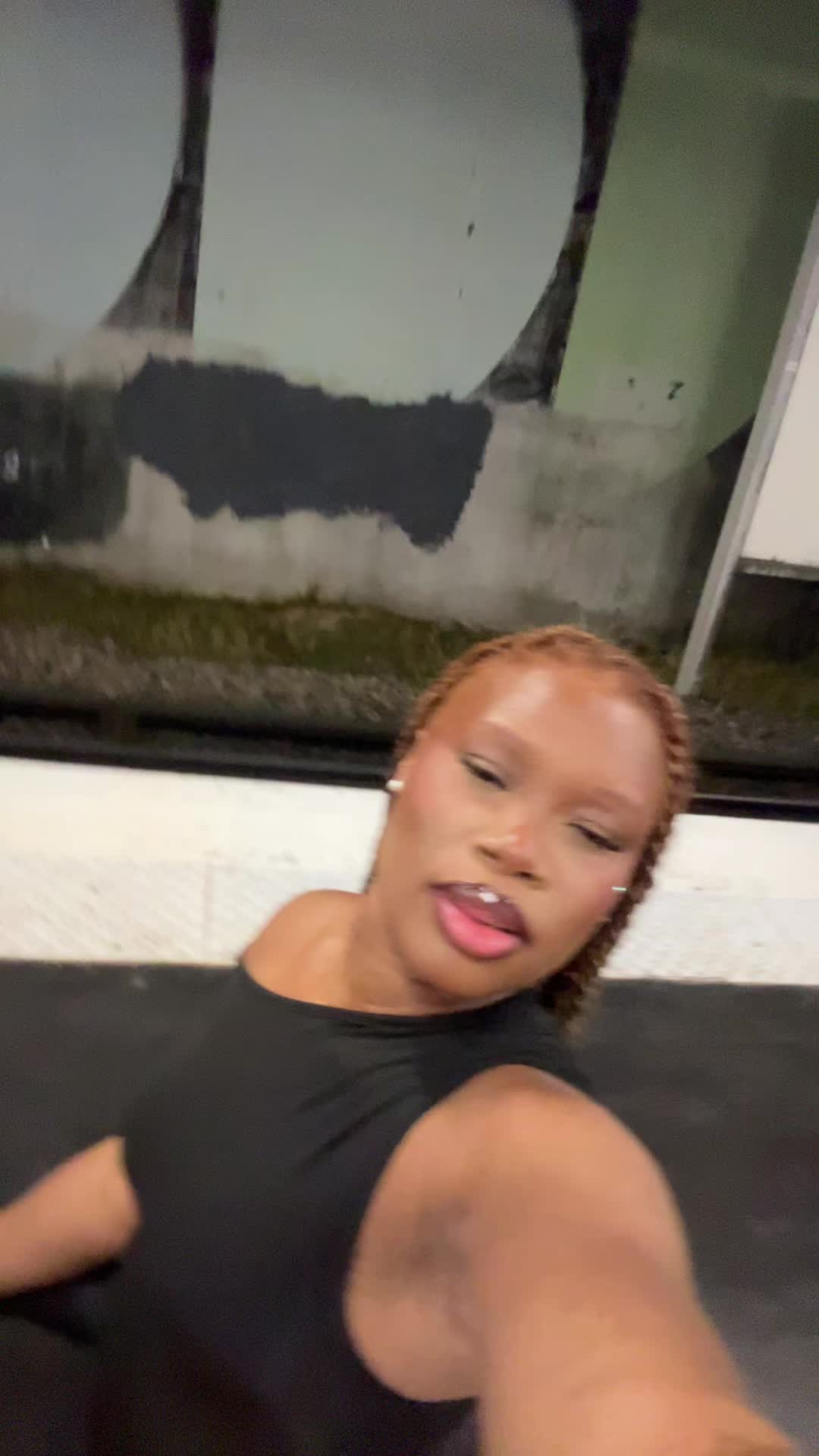 @Océane👩🏽🦰