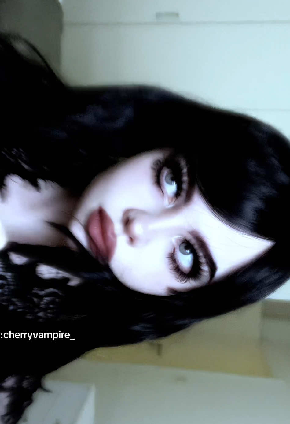 @𝕮𝖍𝖊𝖗𝖗𝖞 𝖁𝖆𝖒𝖕𝖎𝖗𝖊