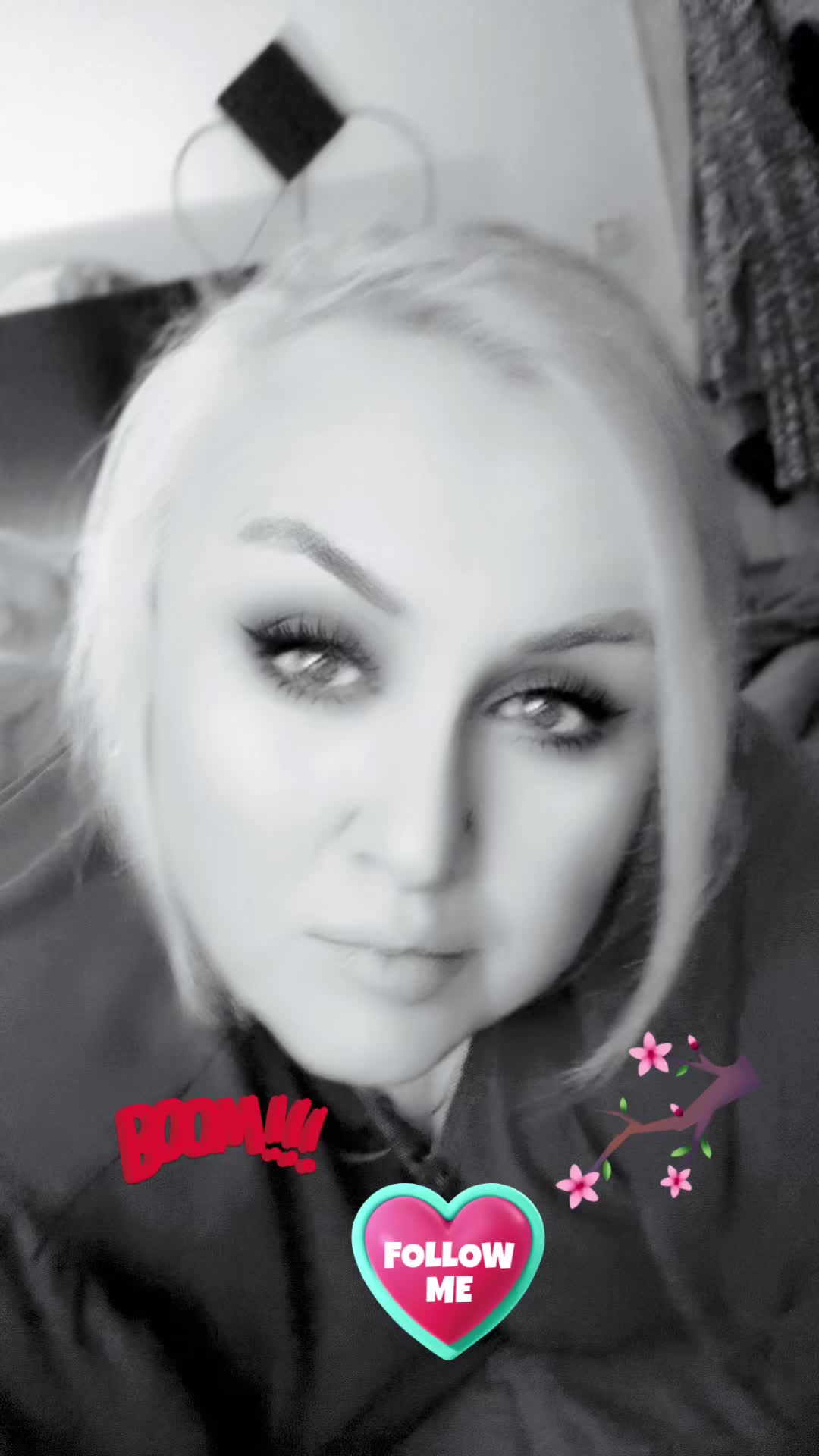 @🖤Ellie🖤
