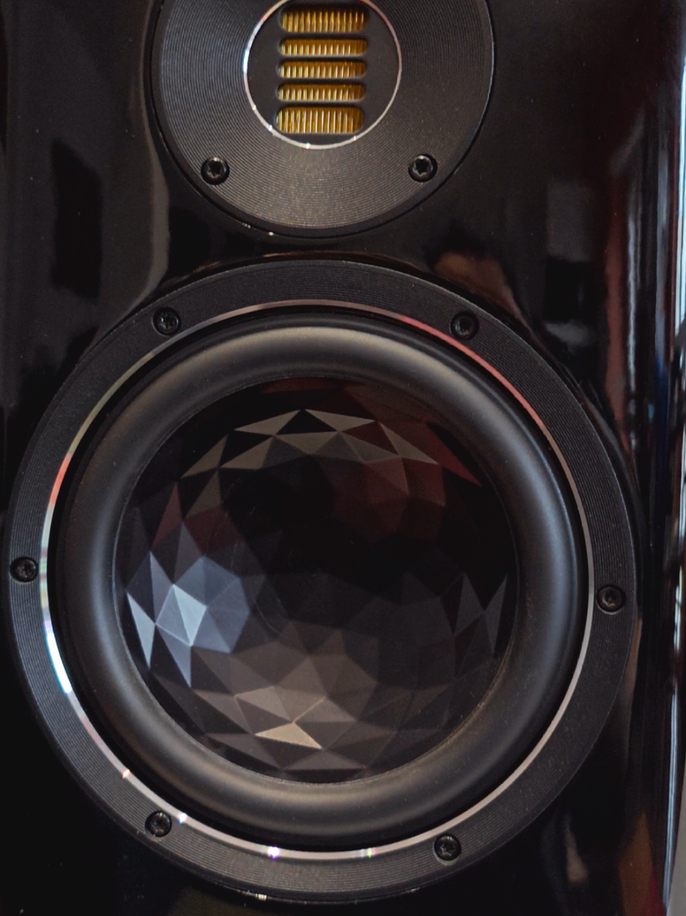 @Sound and Video Pleasure