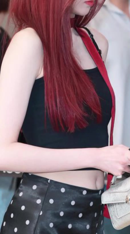 @★dinda_🍒🐈&zwj;⬛★