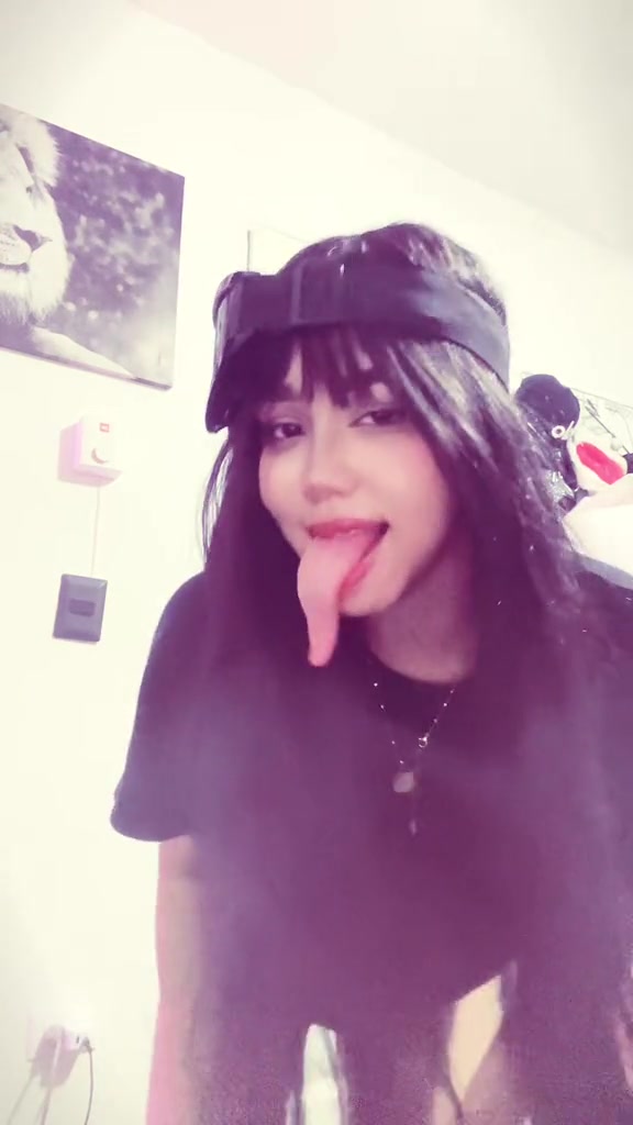 @𝑳𝑬𝑵𝑨𝒀 🐻💫