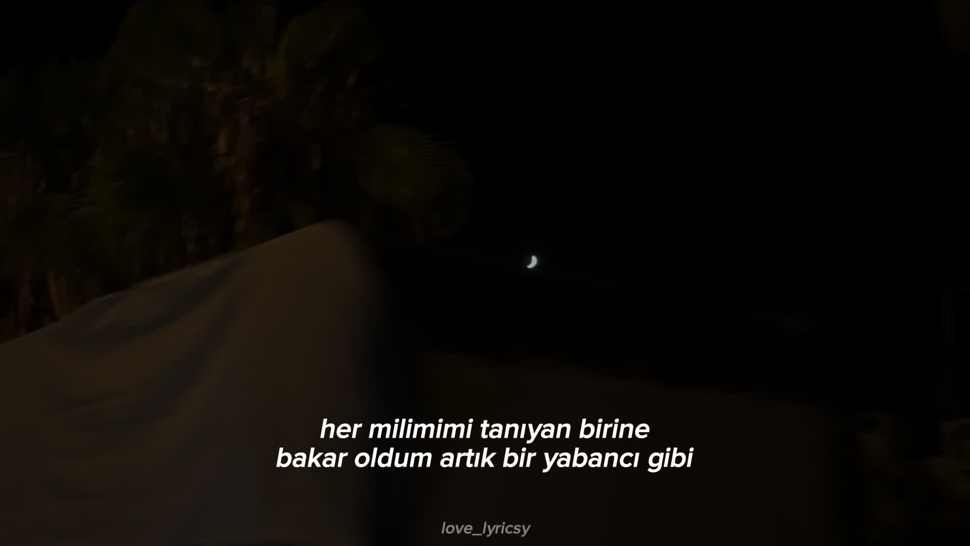 @𝐋𝐨𝐯𝐞_𝐥𝐲𝐫𝐢𝐜𝐬𝐲
