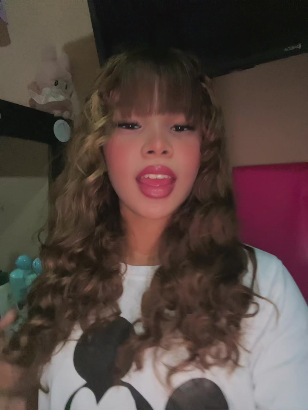 @Paola🌙