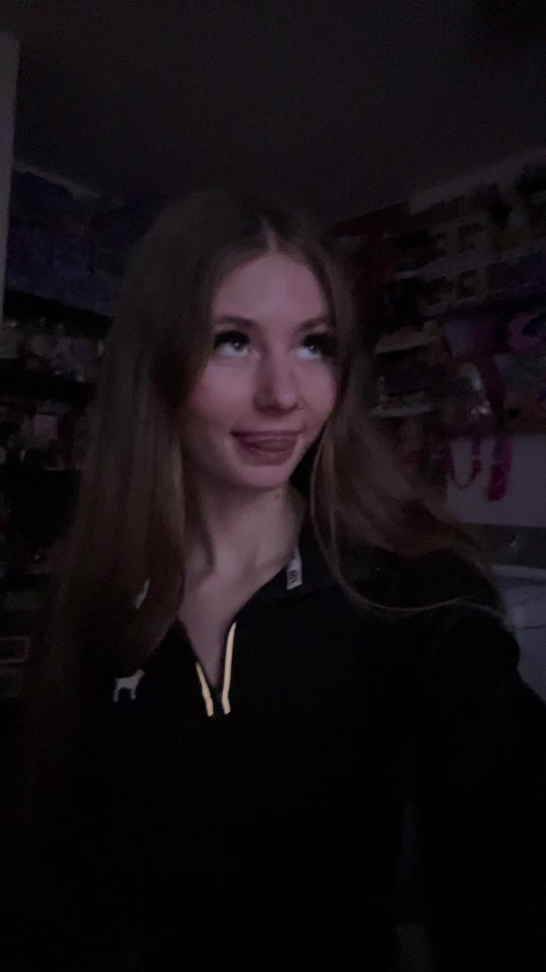 @SnowBunni โ