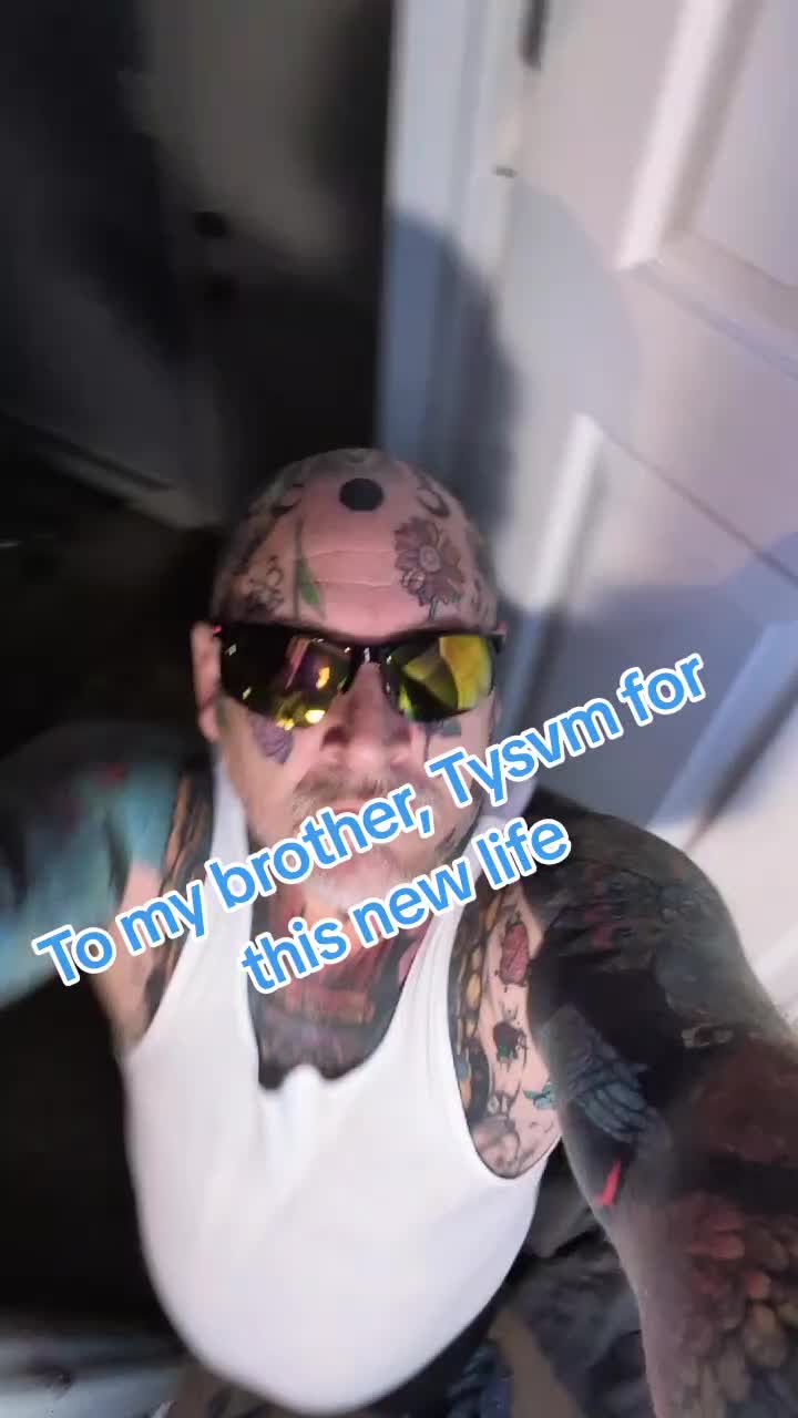 @Tattedhoosierguy