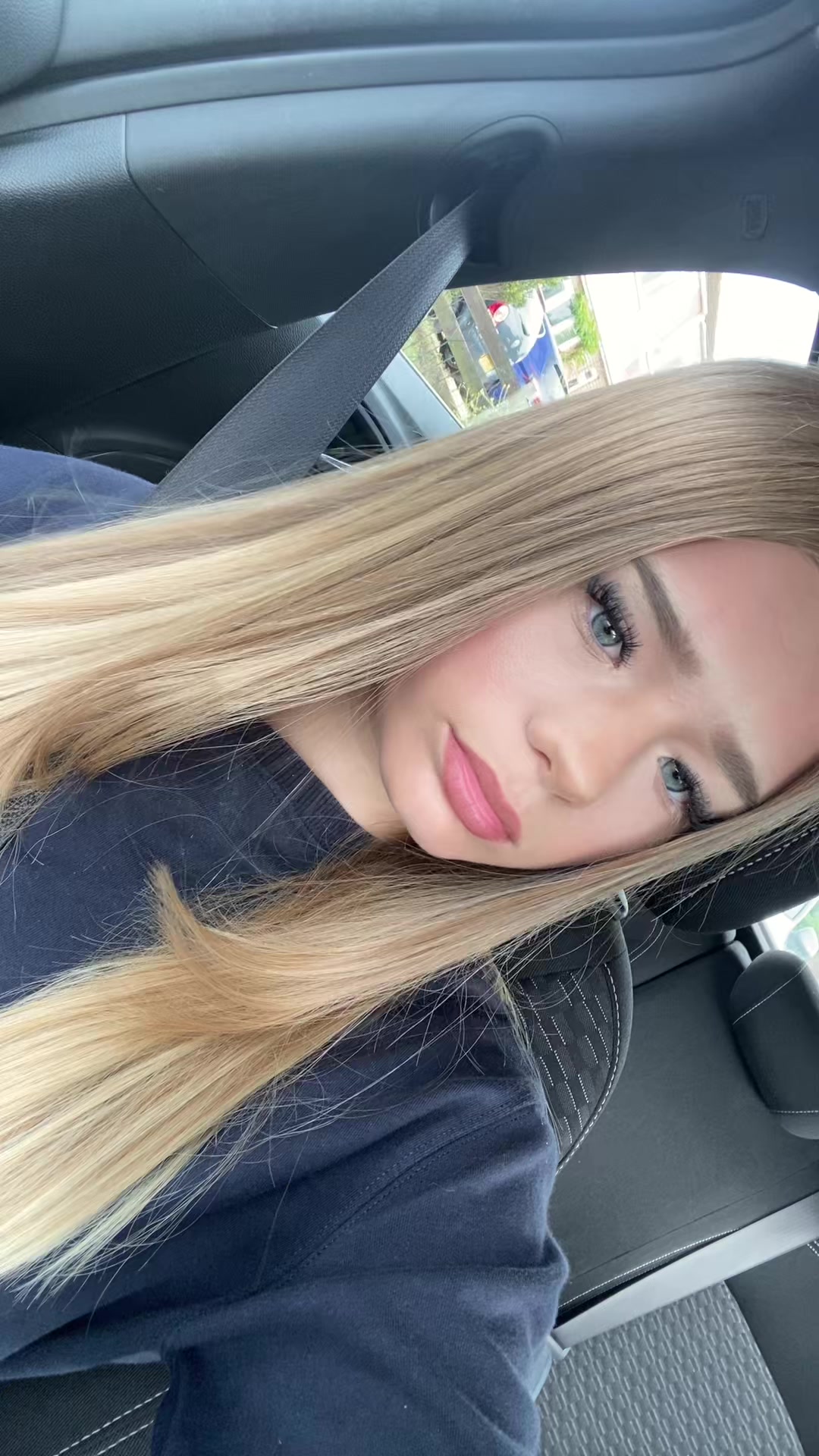 @๐๐ฏ๐