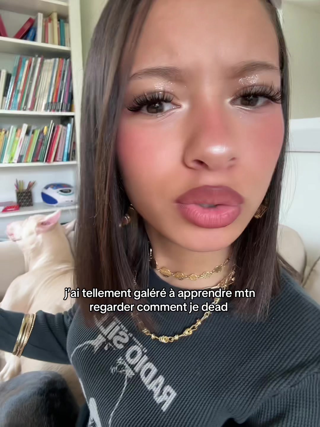 @wlw 👩🏽&zwj;❤️&zwj;💋&zwj;👩🏻