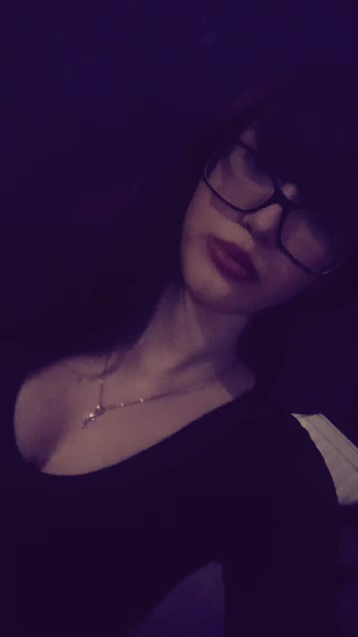 @sums 🧛♀️